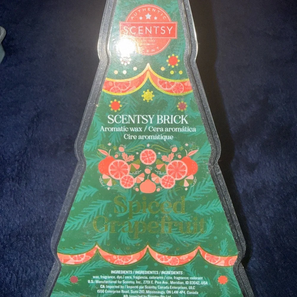 Scentsy Green and Red Spiced Grapefruit Wax Brick - Picture 1 of 1